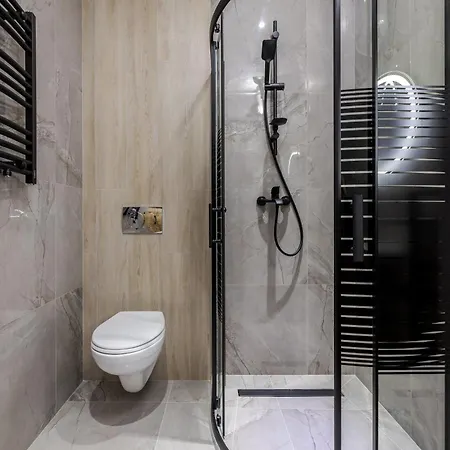 Inshiapartments In Plazma Mall Lägenhet Lviv